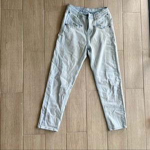 Wolf Fable mom Jeans